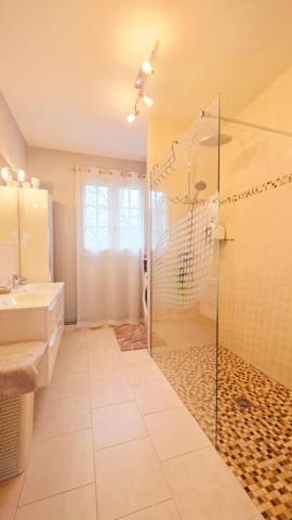 MARMAGNE MASION DE PLAIN PIED 4 PIECES 3 CHAMBRES JARDIN