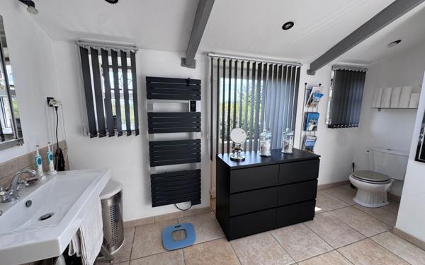 Maison à vendre    4 pièces • 92,90 m2 Plounévez-Quintin