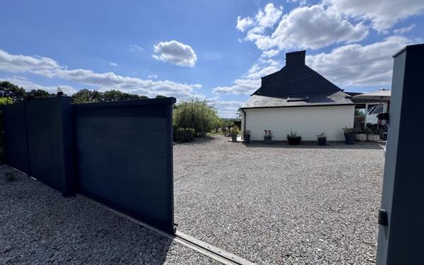 Maison à vendre    4 pièces • 92,90 m2 Plounévez-Quintin