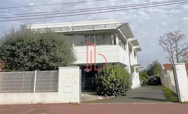 Bureau de 273 m² à louer à Bordeaux Ouest-Merignac