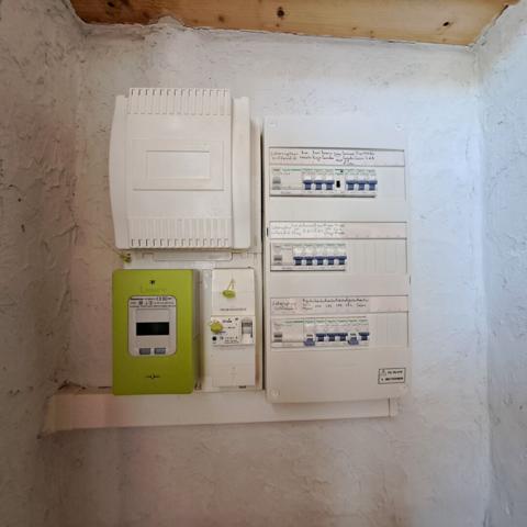A VENDRE MONTSEGUR / MAISON / JARDIN / GRANGE / ATELIER