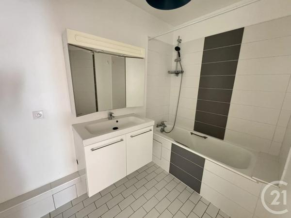 Appartement F3 à vendre  3 pièces - 73 m 2   BURES SUR YVETTE  - 91