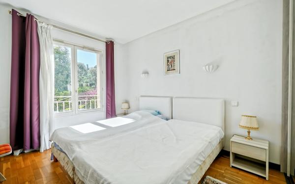 Maison à vendre    6 pièces •  Golfe Juan - Vallauris