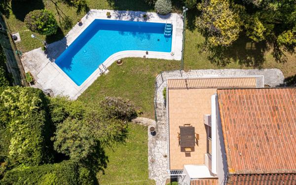 Maison à vendre    6 pièces •  Golfe Juan - Vallauris