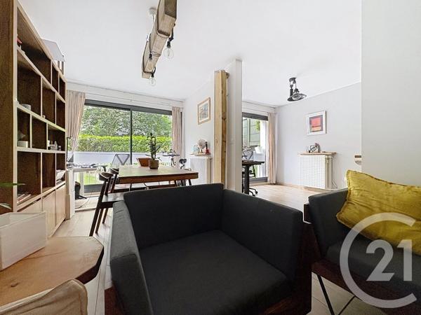 Appartement F3 à vendre  3 pièces - 66,68 m 2   LEVALLOIS PERRET  - 92