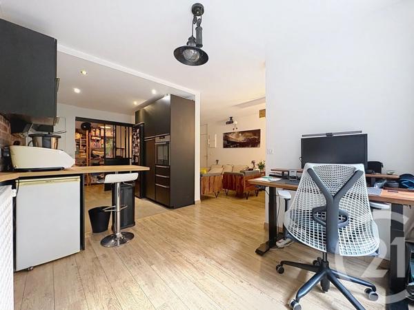 Appartement F3 à vendre  3 pièces - 66,68 m 2   LEVALLOIS PERRET  - 92