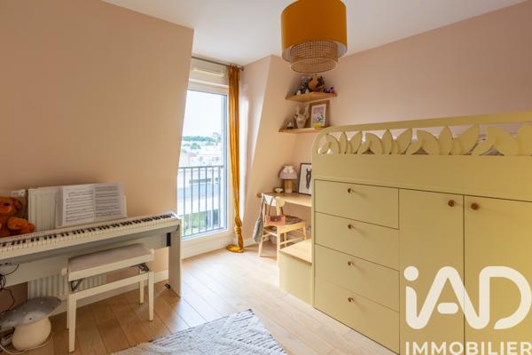 Appartement à vendre 4 pièces 82 m² Puteaux