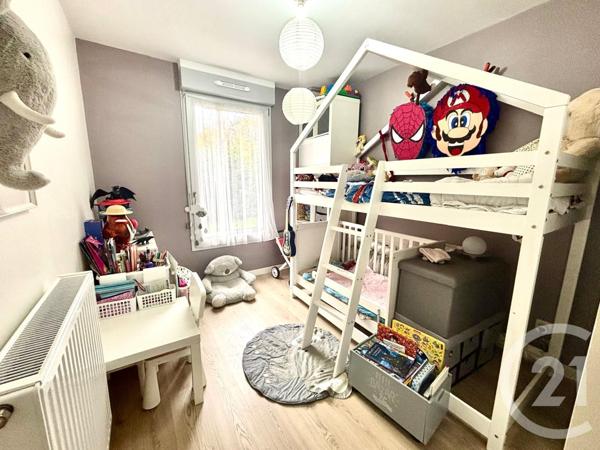 Appartement F3 à vendre  3 pièces - 60,77 m2 CLAYE SOUILLY - 77