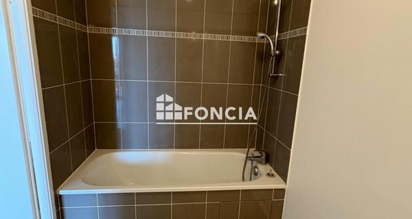 Location Appartement 2 pièces 47.85 m² - Saint-michel-sur-orge 91240