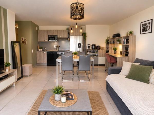 Appartement T3 de 60 m² avec balcon et double garage – Bonneville
