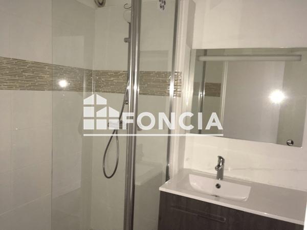 Location Appartement 3 pièces 68.96 m² - 16 PLACE DU VIEUX PRE -1ER GAUCHE 28100 DREUX Dreux 28100