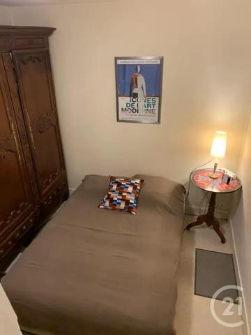 à vendre  24,76 m 2   PARIS  - 75007