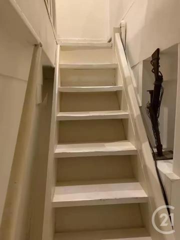 à vendre  24,76 m 2   PARIS  - 75007