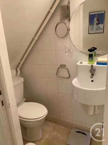 à vendre  24,76 m 2   PARIS  - 75007