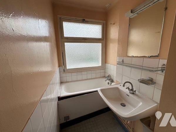 Appartement de 3 pièces à Rénover à LAXOU limite NANCY