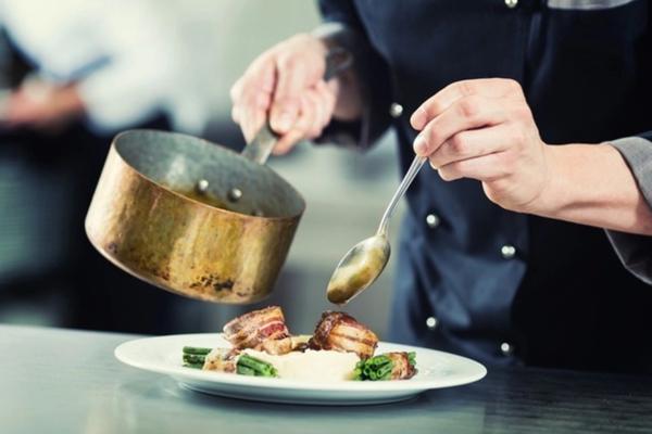 exclusivité Fonds de commerce restaurant à vendre DIGOIN (71) proche Paray le Monial et Gueugnon