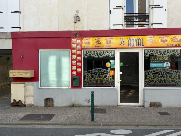 Angerville (91670) EXCLUSIVITÉ – Local commercial à saisir en plein centre-ville d’Angerville