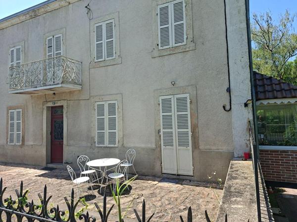 Maison Blanzy 9 pièce(s) 230 m2