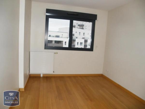 Appartement à louer 4 pièces 104.12m²