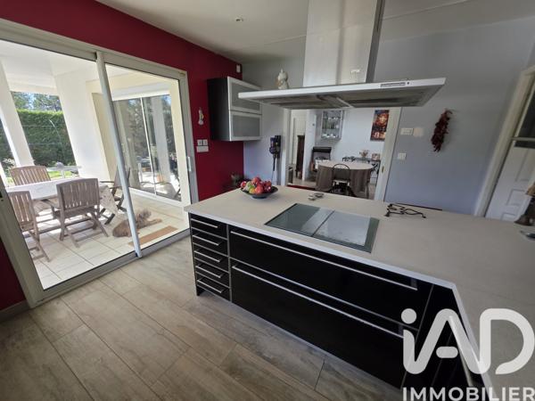 Maison à vendre 6 pièces 145 m² Pessac