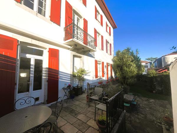 Demeure de prestige Hasparren 15 pièce(s) 398 m2