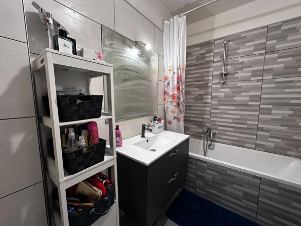 Appartement 3 pièces 60.99 m2