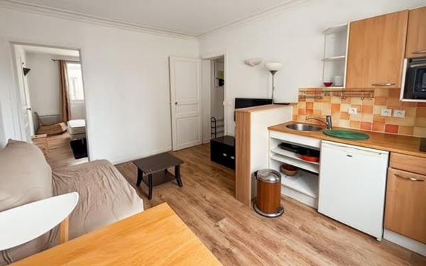Appartement à vendre    2 pièces • 27,50 m2 Paris 15