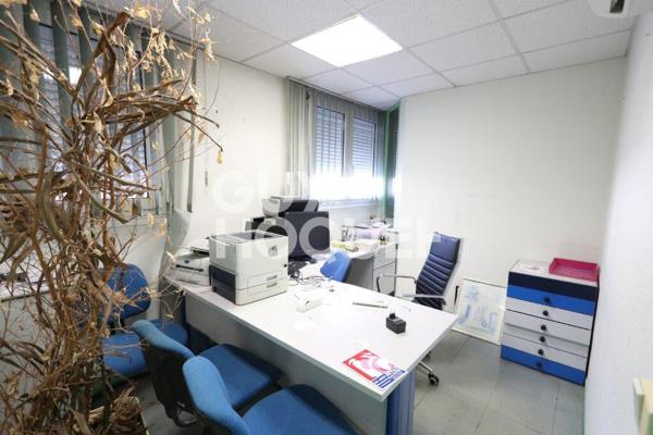 À louer - locaux de 136 m² à Châteaudun