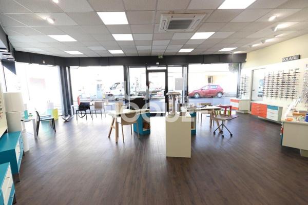 À louer - locaux de 136 m² à Châteaudun