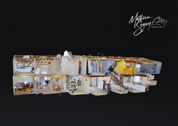 Ferme P7 en campagne à finir de rénover sur un ensemble de 2200 m² de parcelles vendre à THURINS (69)