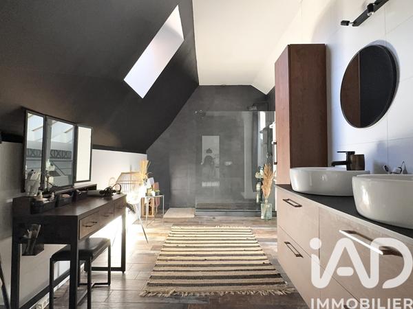 Appartement à vendre 8 pièces 229 m² Roubaix