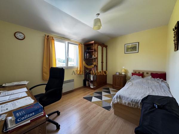 Maison familiale 120 m² avec piscine, suite parentale, grange et grand terrain