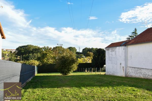 CERIZAY centre ville - terrain à bâtir de 515 m²