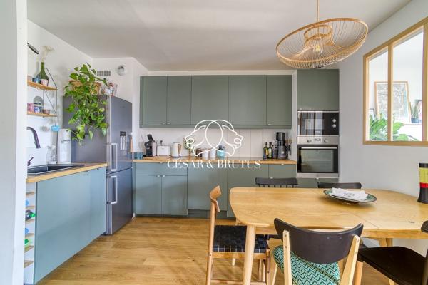 CALUIRE & CUIRE /CLOS BISSARDON – T4 Familial de 85 m² Entièrement Rénové avec Terrasse 16m2, Ascenseur Privatif & Garage Double.