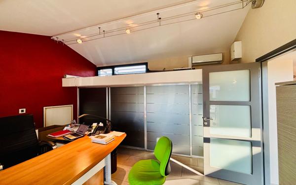 Maison à vendre    5 pièces •  Valence