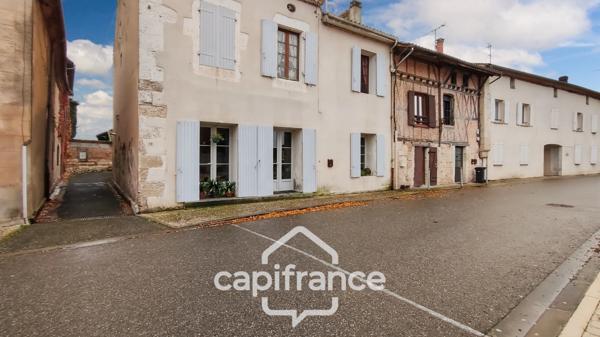 Maison de village louée - 8 pièces LAFITTE SUR LOT (47)