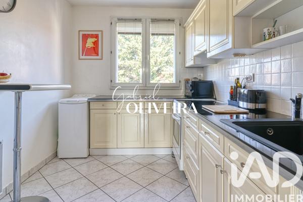 Appartement à vendre 4 pièces 78 m² Groslay