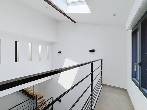 MAISON T5 – 188 m² – CLIMATISÉE – TERRASSE – 2 PARKINGS PRIVATIFS – 69320 FEYZIN