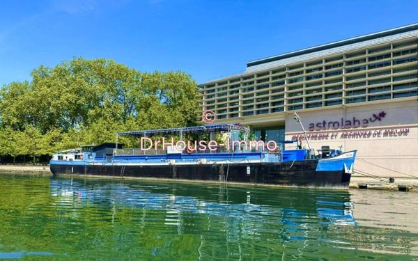 Bien immobilier à vendre 5 pièces de 170 m²