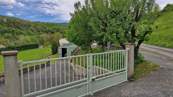 Maison très lumineuse sur un terrain de 2500m²