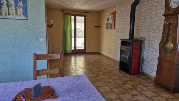 Maison très lumineuse sur un terrain de 2500m²