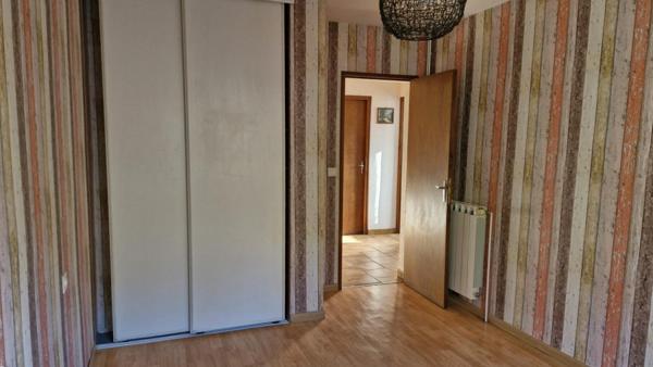 Maison très lumineuse sur un terrain de 2500m²