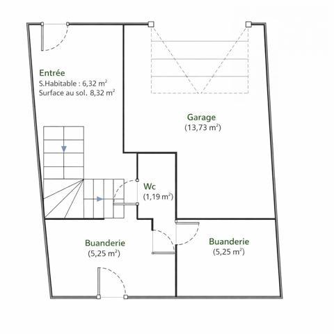 Maison TRIPLEX - COMME NEUF