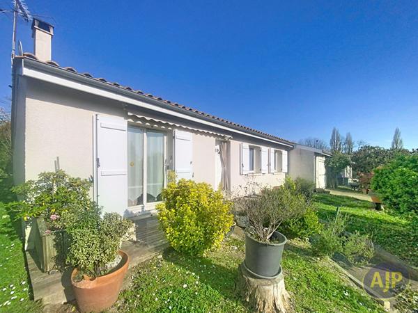 Vente maison Ambares Et Lagrave : 273 650 € - AJP Immobilier Saint Andre de Cubzac