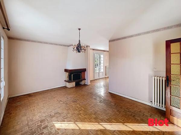 Maison 6 pièce(s)