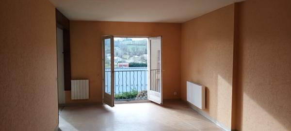 Appartement Villefranche De Panat 3 pièce(s) 68 m2