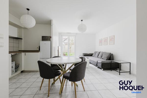 Appartement Lieusaint appartement 2 pièce(s) 40 m2 avec Box, Place de parking et jardin !