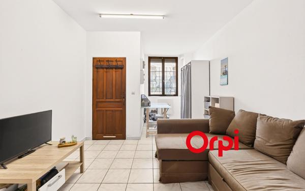 Appartement à vendre    2 pièces • 25 m2 Lyon 9