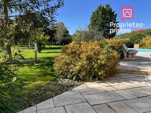 55200 COMMERCY-MAISON PLAIN-PIED 319m²/4 CH/PISCINE et SPA/GRANDES DEPENDANCES/sur 7110m² terrain/590000HAI