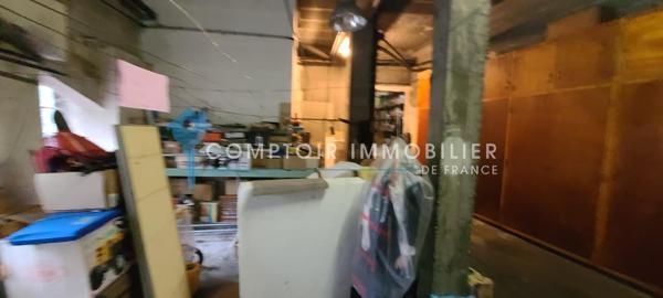 Immeuble
                                                                                                                                                
                                                                                                                                                
                                                                                                                                                
                                                    
                                                                                                                                                                                                                                                                                                                        740  m²                                                                                                                                                                                                         2 etage(s)